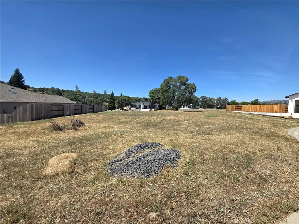 3 Stepping Stone Ct Oroville, CA 95966