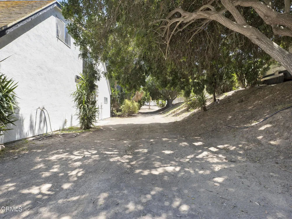 7905 Balcom Canyon Road Somis, CA 93066
