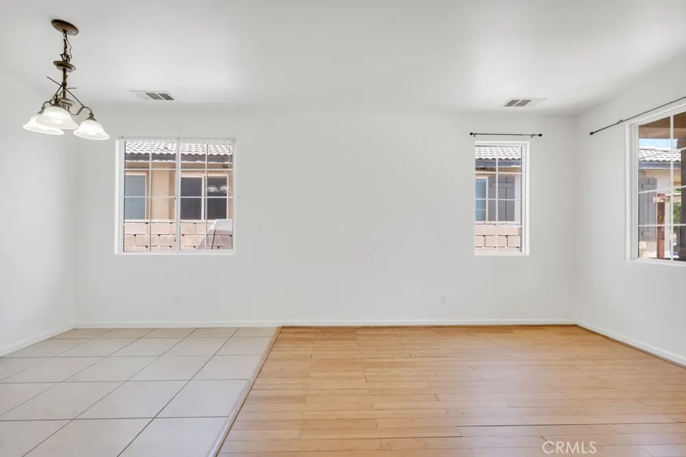 3753 Saddleback Drive Palmdale, CA 93550