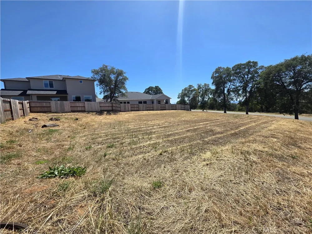 2 Stepping Stone Ct Oroville, CA 95966