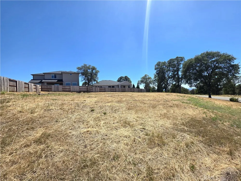 2 Stepping Stone Ct Oroville, CA 95966