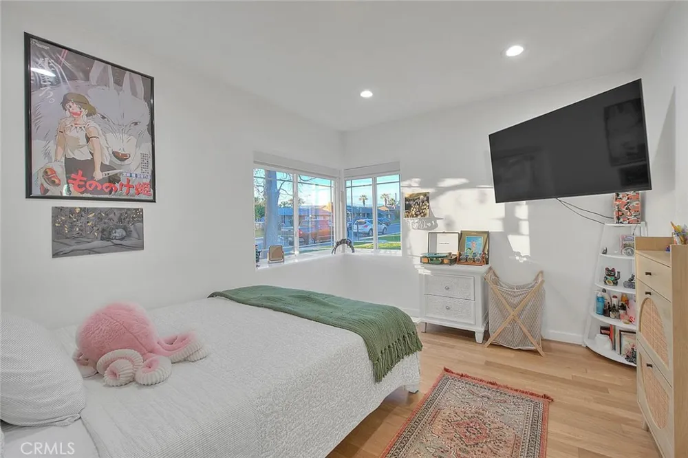 1862 Bonnie Brae Pomona, CA 91767