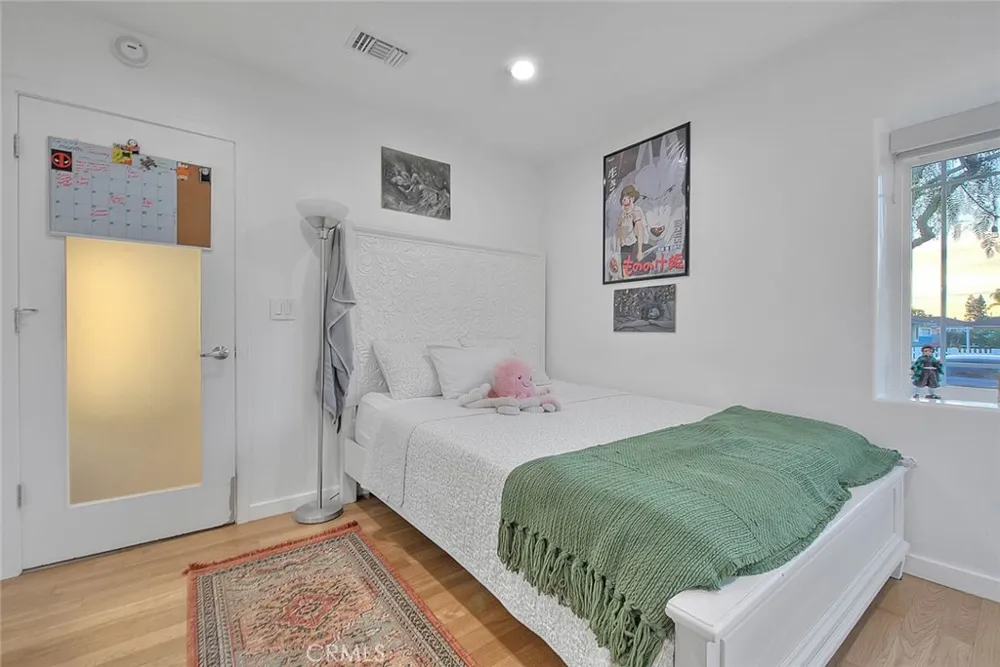 1862 Bonnie Brae Pomona, CA 91767