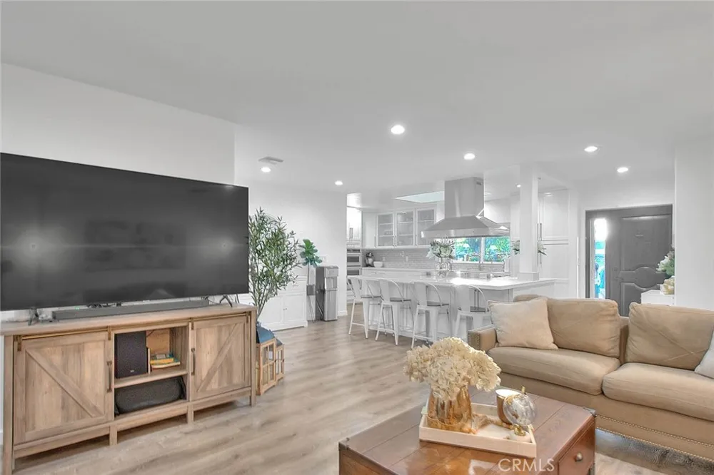 1862 Bonnie Brae Pomona, CA 91767