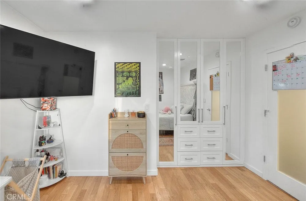 1862 Bonnie Brae Pomona, CA 91767
