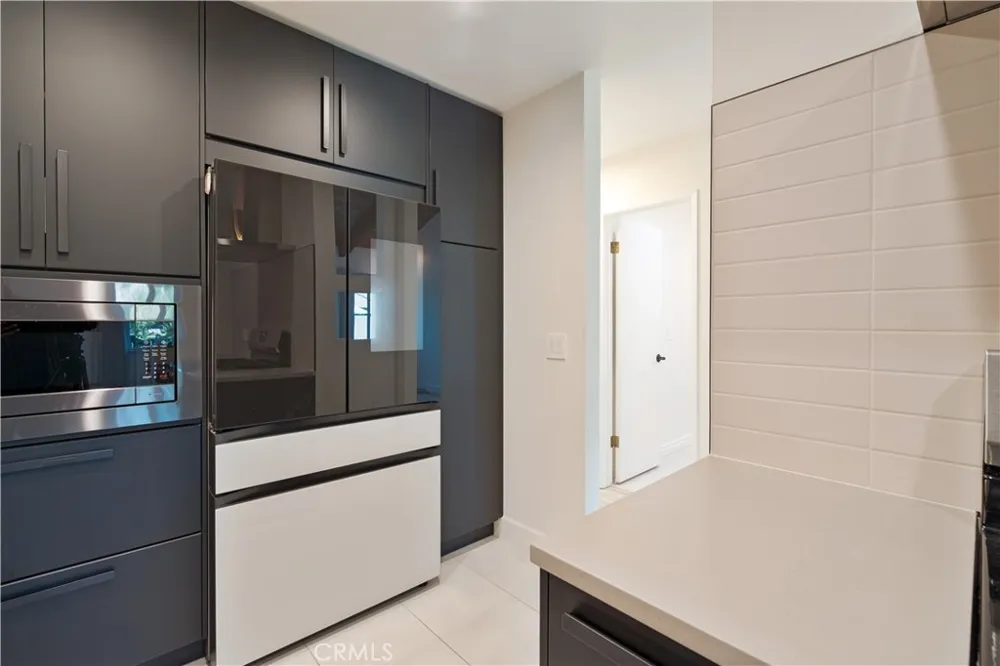 4806 Hollow Corner #234 Culver City, CA 90230