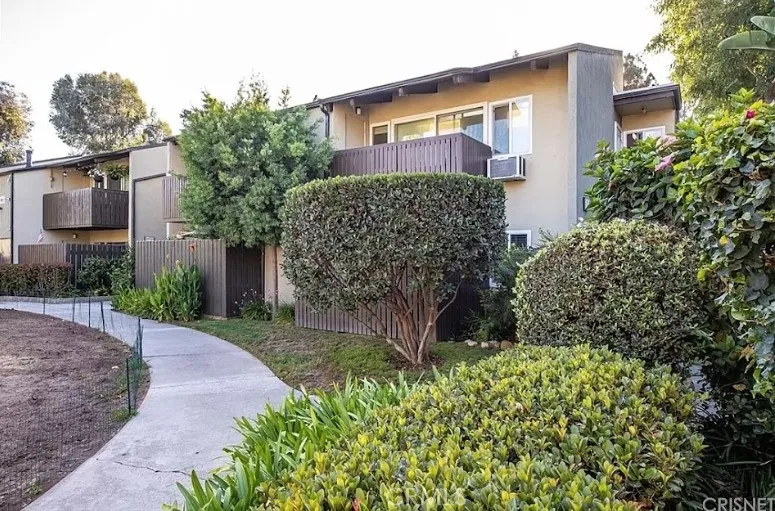 4806 Hollow Corner #234 Culver City, CA 90230