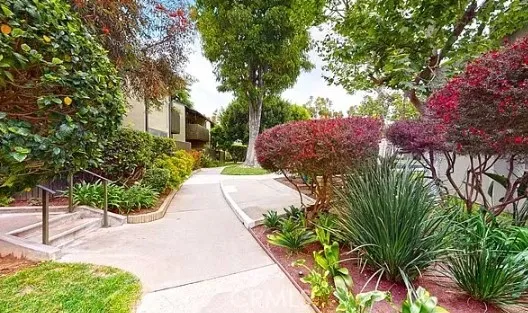 4806 Hollow Corner #234 Culver City, CA 90230