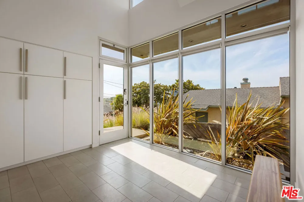 628 Penn Street El Segundo, CA 90245