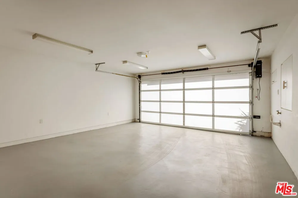 628 Penn Street El Segundo, CA 90245