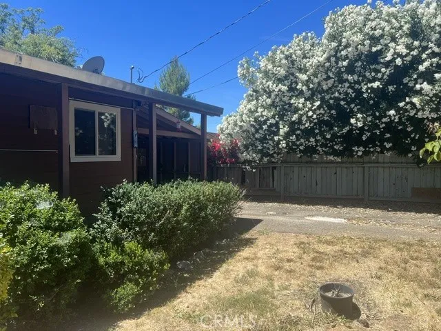 12951 1st Street Clearlake Oaks, CA 95423
