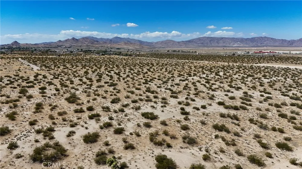 731 Sunset Road Lucerne Valley, CA 92356