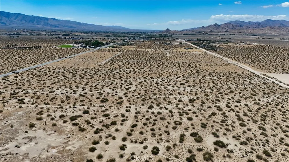 731 Sunset Road Lucerne Valley, CA 92356