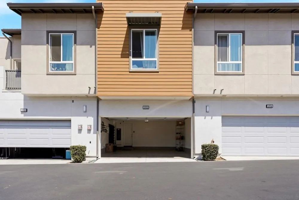 Address Not Shown Vista, CA 92081