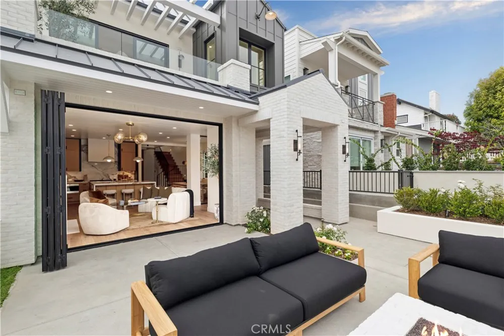 715 Poinsettia Corona del Mar, CA 92625