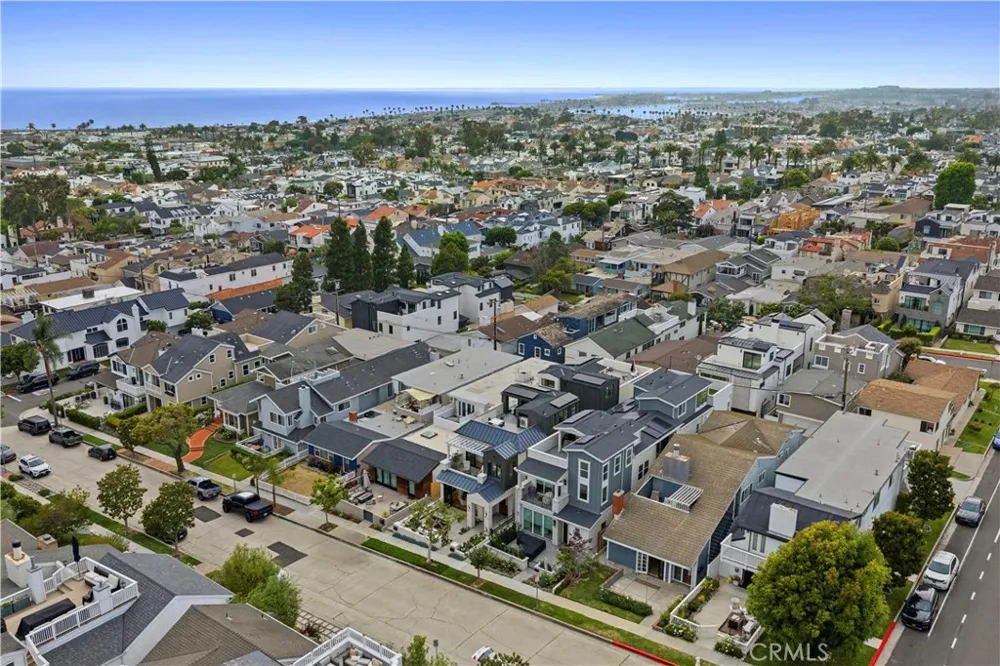 715 Poinsettia Corona del Mar, CA 92625