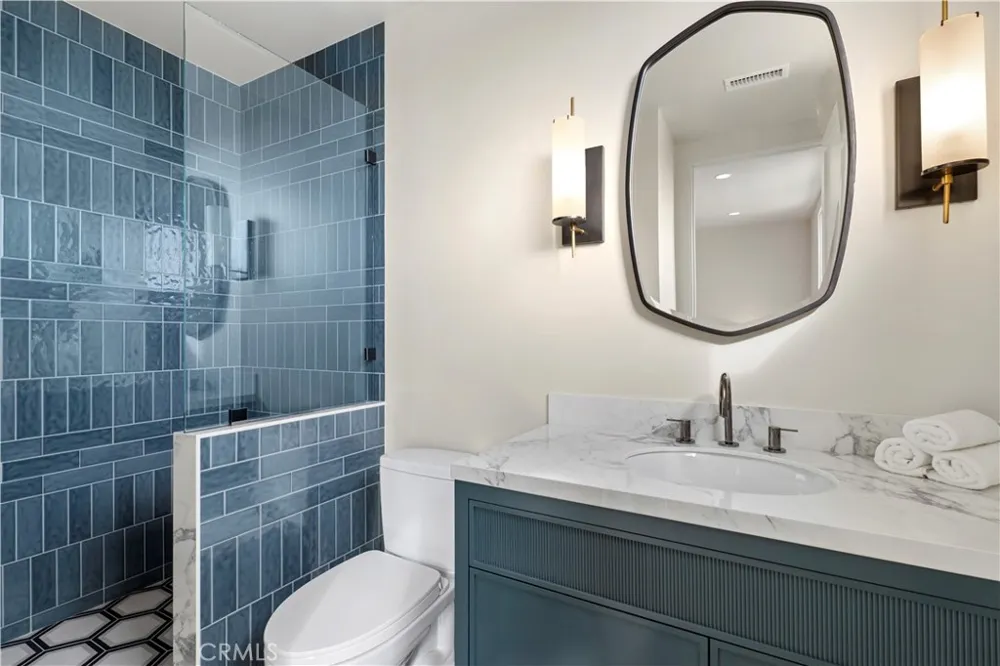 715 Poinsettia Corona del Mar, CA 92625