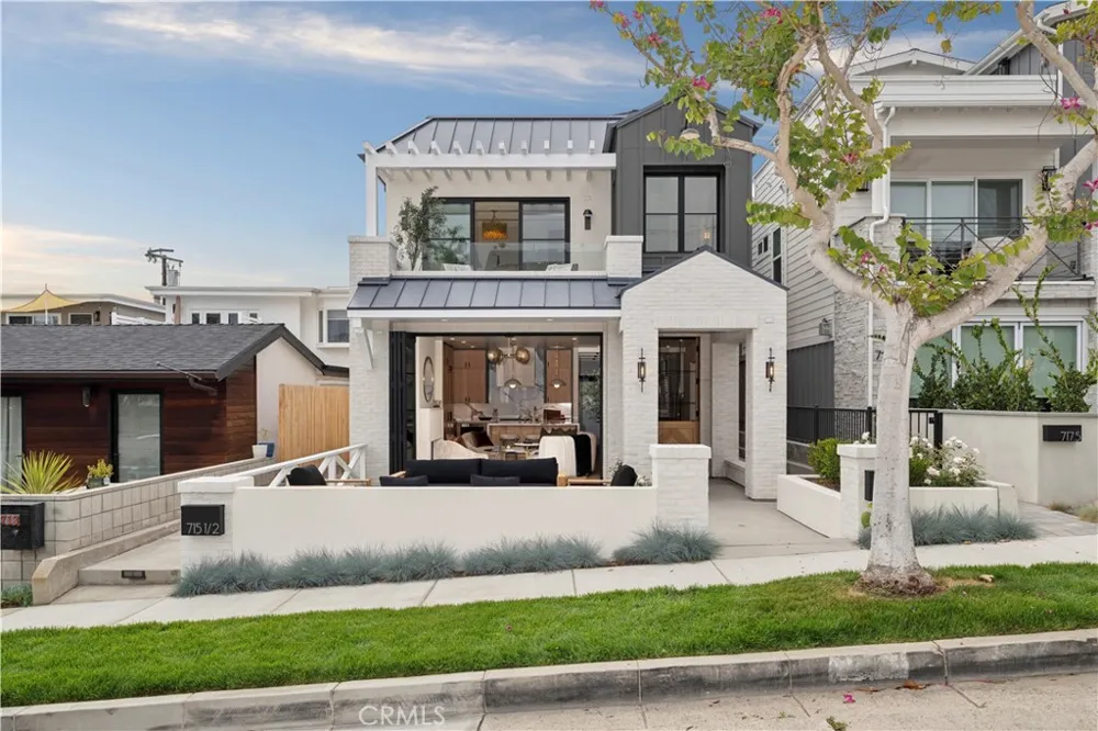 715 Poinsettia Corona del Mar, CA 92625