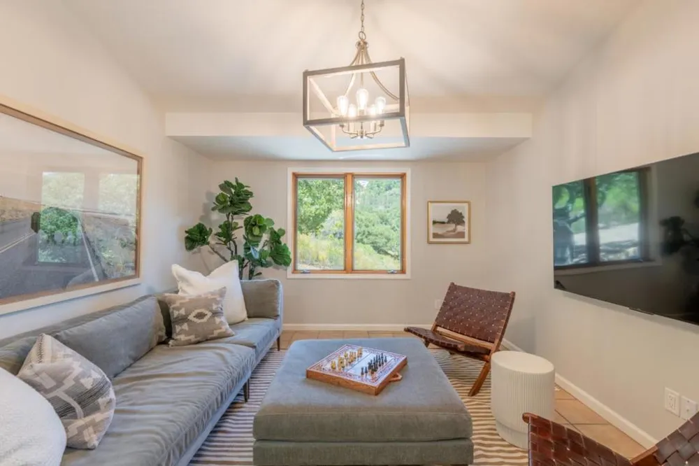 297 El Caminito Road Carmel Valley, CA 93924