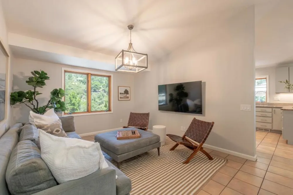 297 El Caminito Road Carmel Valley, CA 93924
