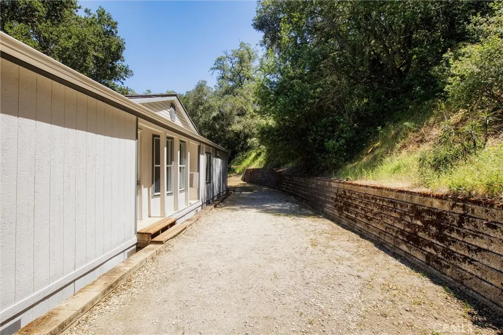 13615 Old Morro Road Atascadero, CA 93422