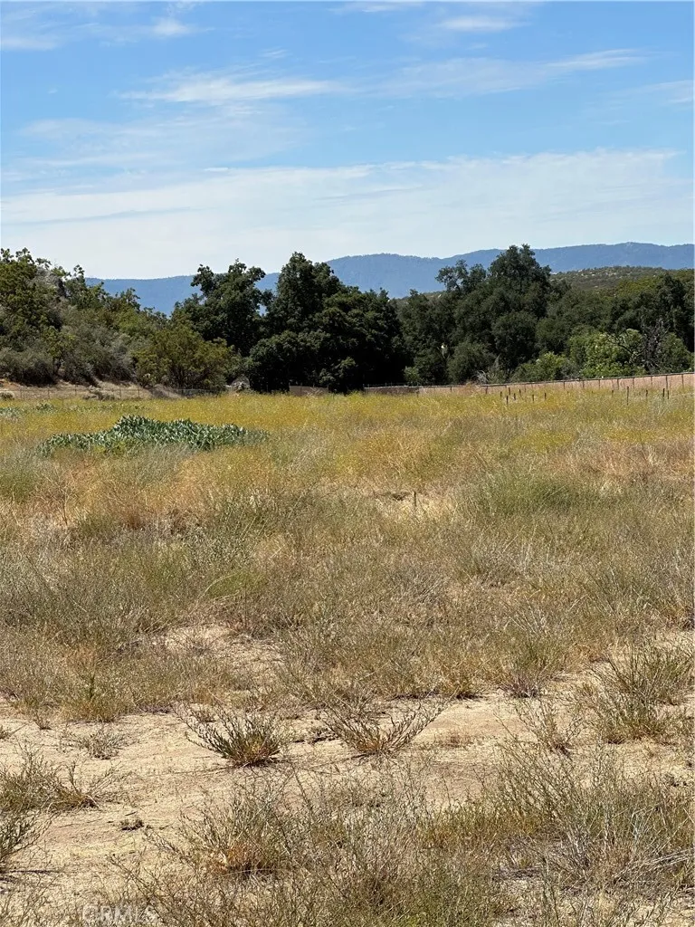 38700 Thomas Road Hemet, CA 92544