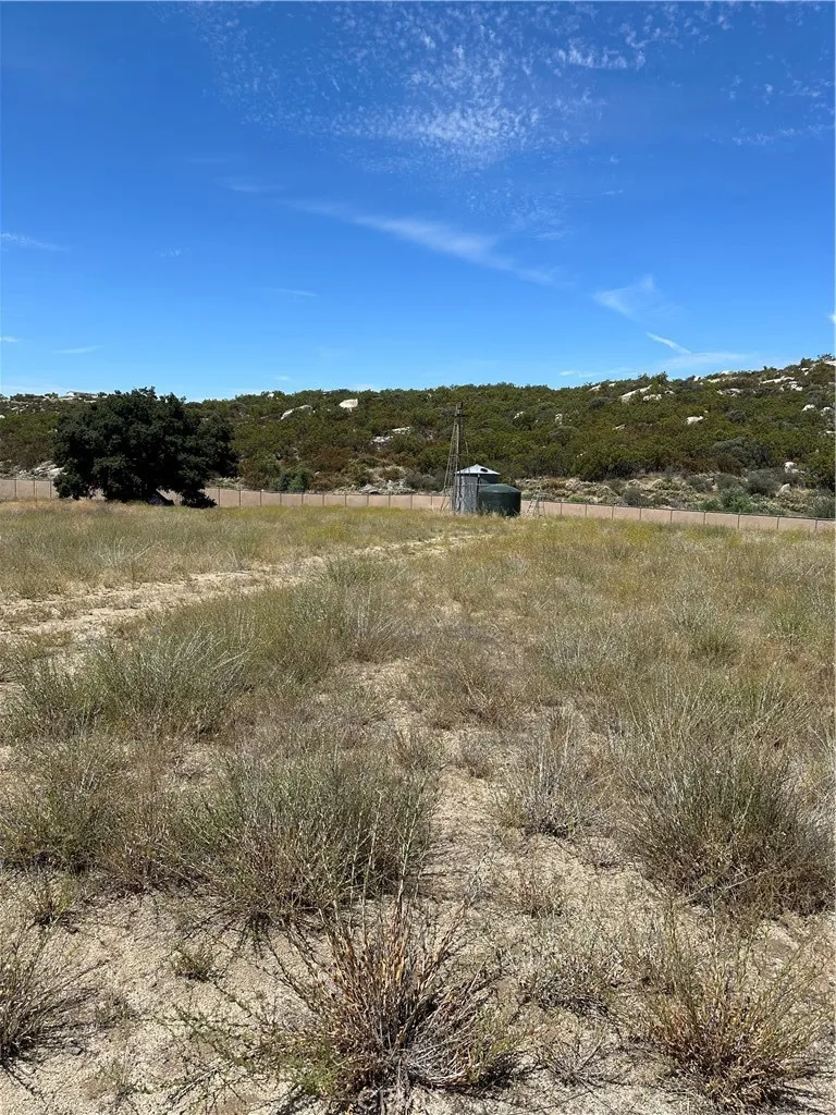38700 Thomas Road Hemet, CA 92544