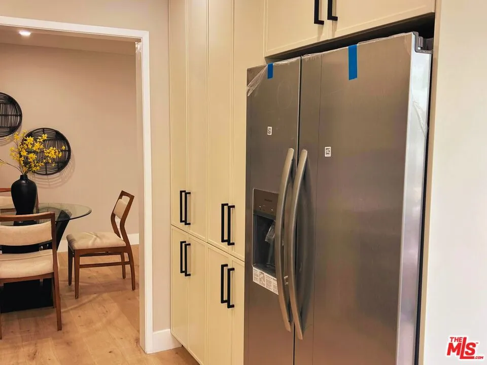 8701 Delgany Avenue #105 Playa del Rey, CA 90293