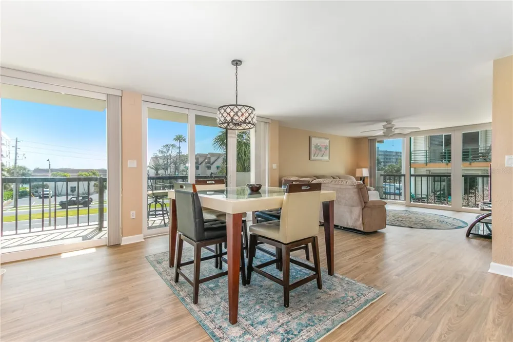 400 ISLAND WAY #212 Clearwater Beach, FL 33767