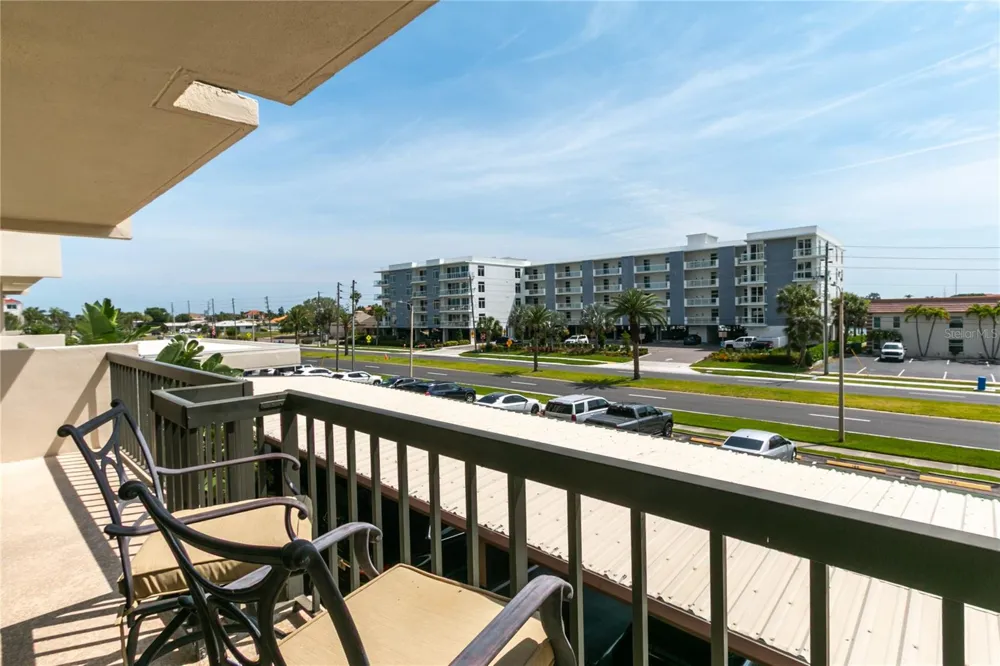400 ISLAND WAY #212 Clearwater Beach, FL 33767
