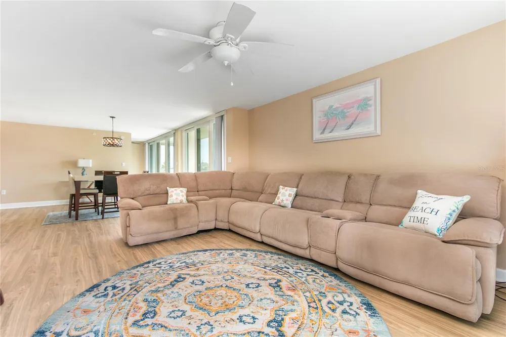 400 ISLAND WAY #212 Clearwater Beach, FL 33767