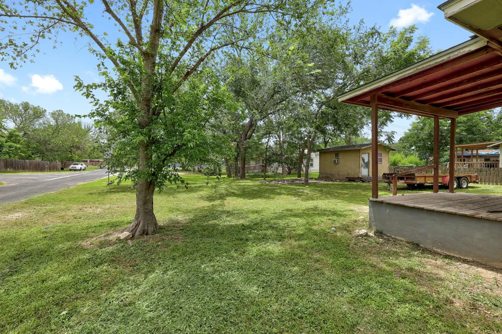 3007 Michoacan Drive Del Valle, TX 78617