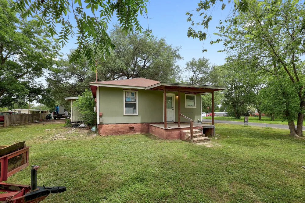 3007 Michoacan Drive Del Valle, TX 78617