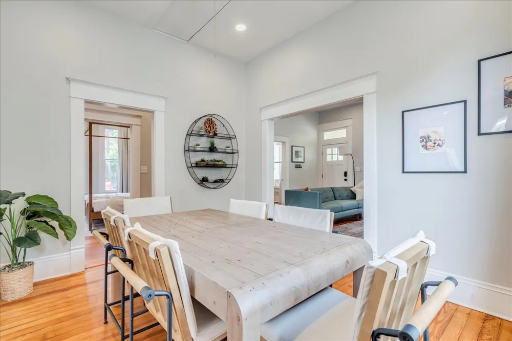 1317 Newning Avenue Austin, TX 78704