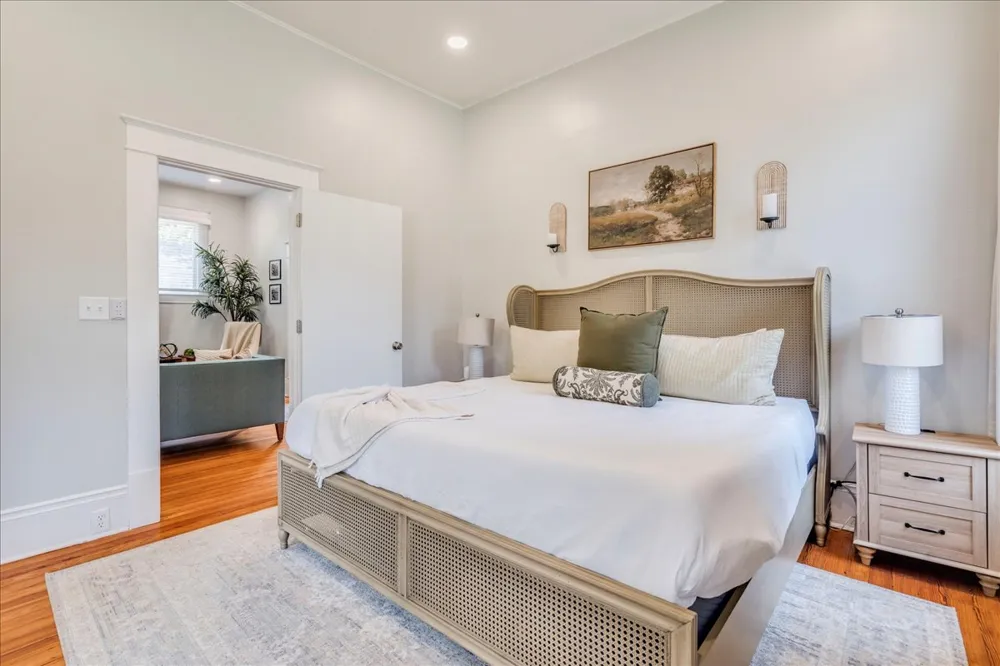 1317 Newning Avenue Austin, TX 78704