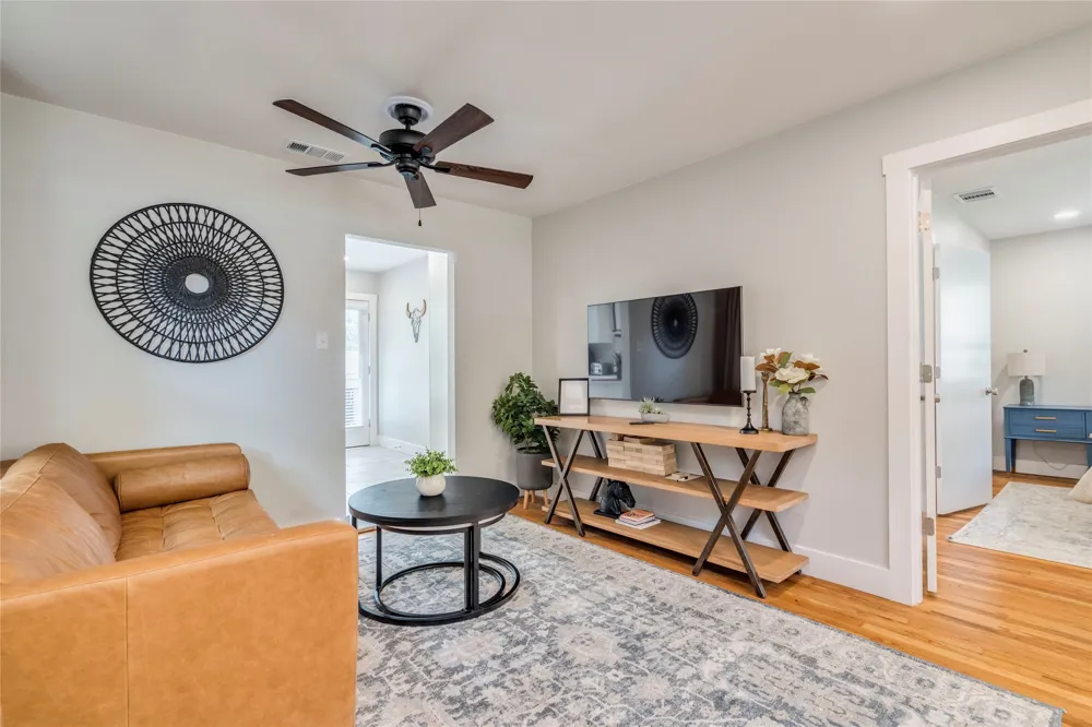 1317 Newning Avenue Austin, TX 78704