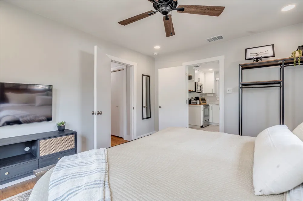 1317 Newning Avenue Austin, TX 78704