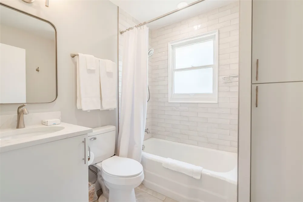 1317 Newning Avenue Austin, TX 78704