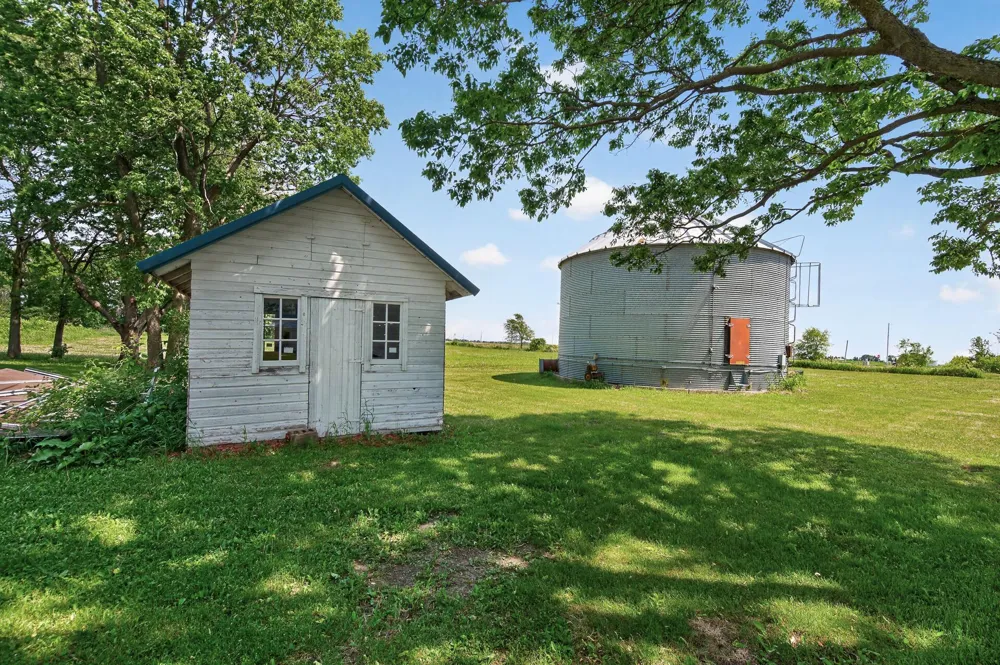 7635 Mississippi Trail Hastings, MN 55033