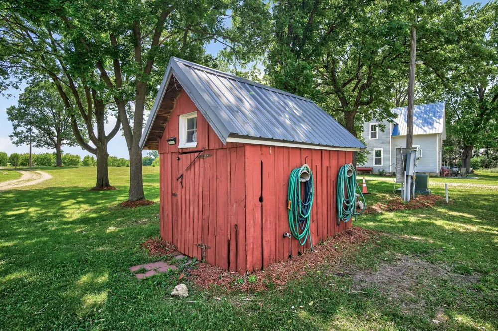 7635 Mississippi Trail Hastings, MN 55033