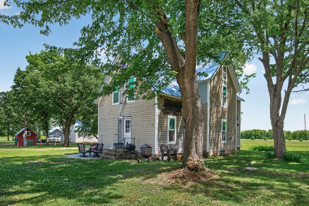7635 Mississippi Trail Hastings, MN 55033