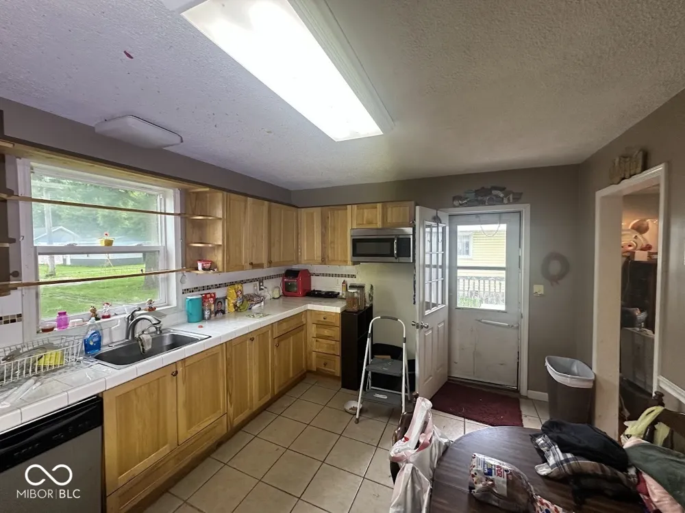 204 E 6th Street Alexandria, IN 46001
