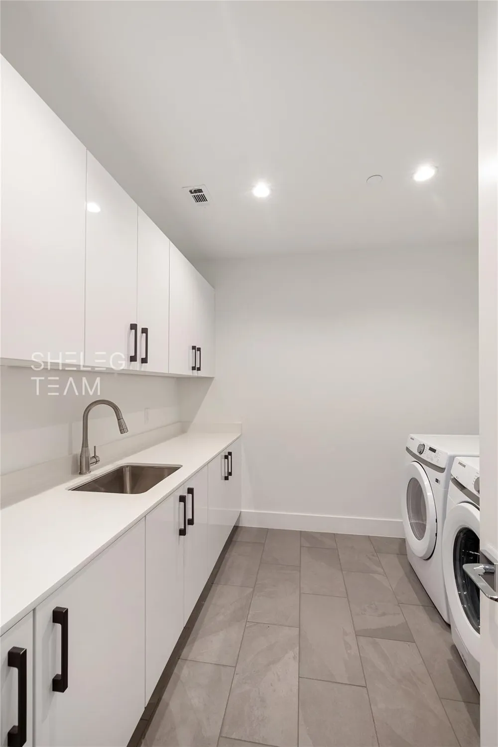 808 Crawford St #4114 Houston, TX 77010