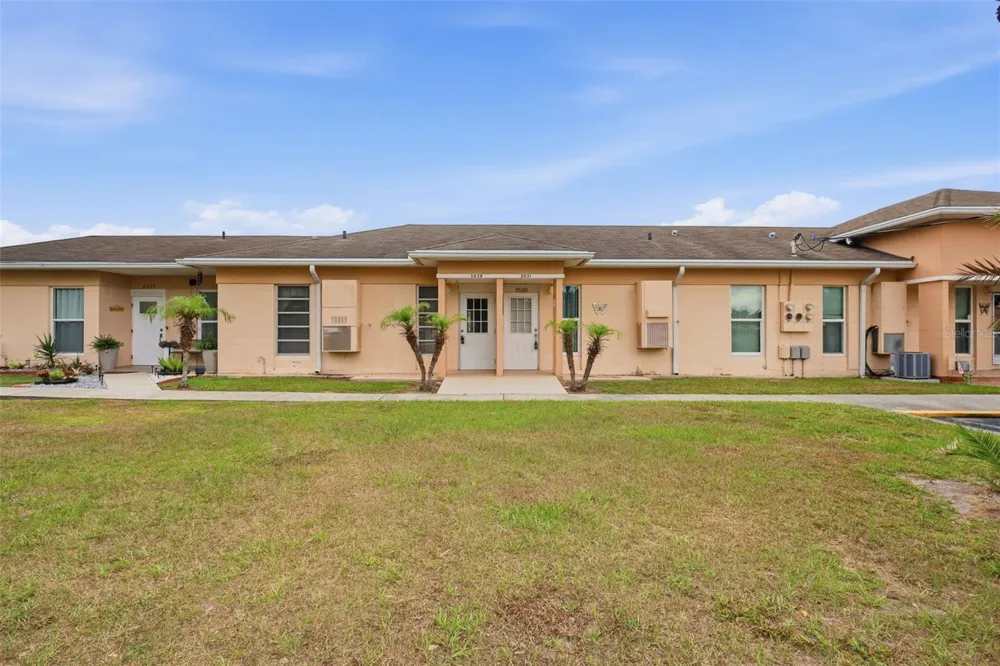 2629 CLUB CIRCLE #2629 Lake Wales, FL 33898