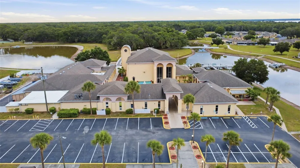 2629 CLUB CIRCLE #2629 Lake Wales, FL 33898
