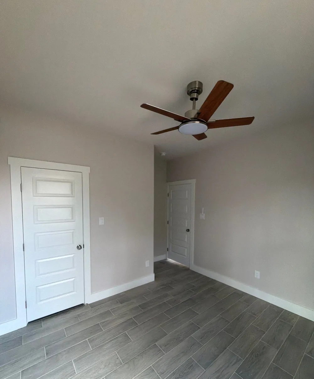5621 San Jacinto Drive Granbury, TX 76048