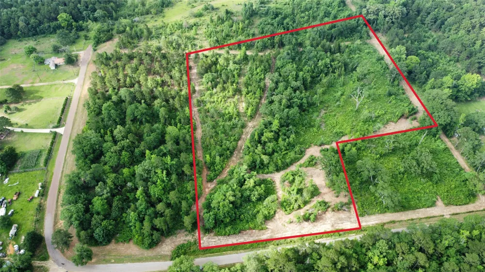 County Road 385 Tyler, TX 75708