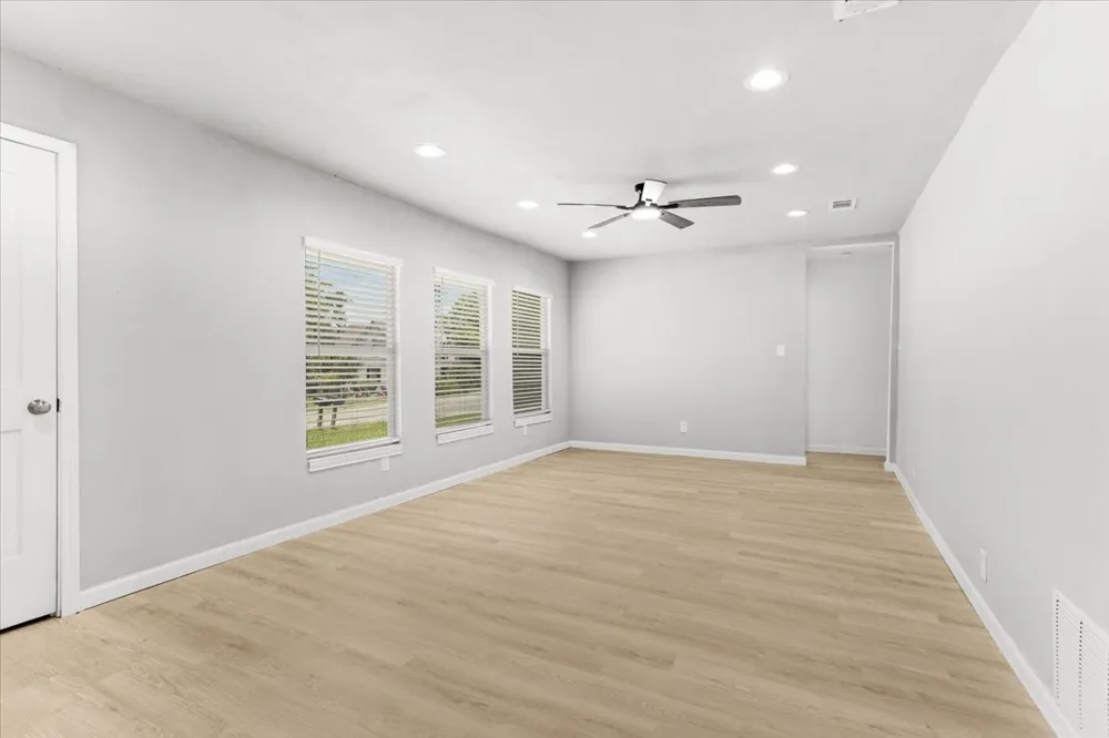 408 Gowdy Street Whitewright, TX 75491