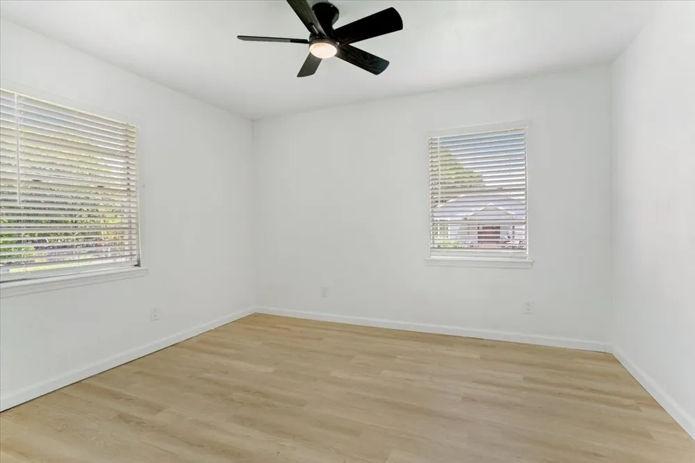 408 Gowdy Street Whitewright, TX 75491