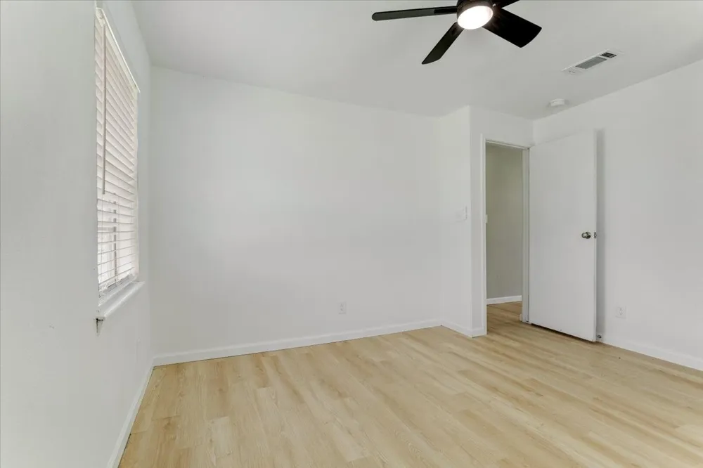 408 Gowdy Street Whitewright, TX 75491